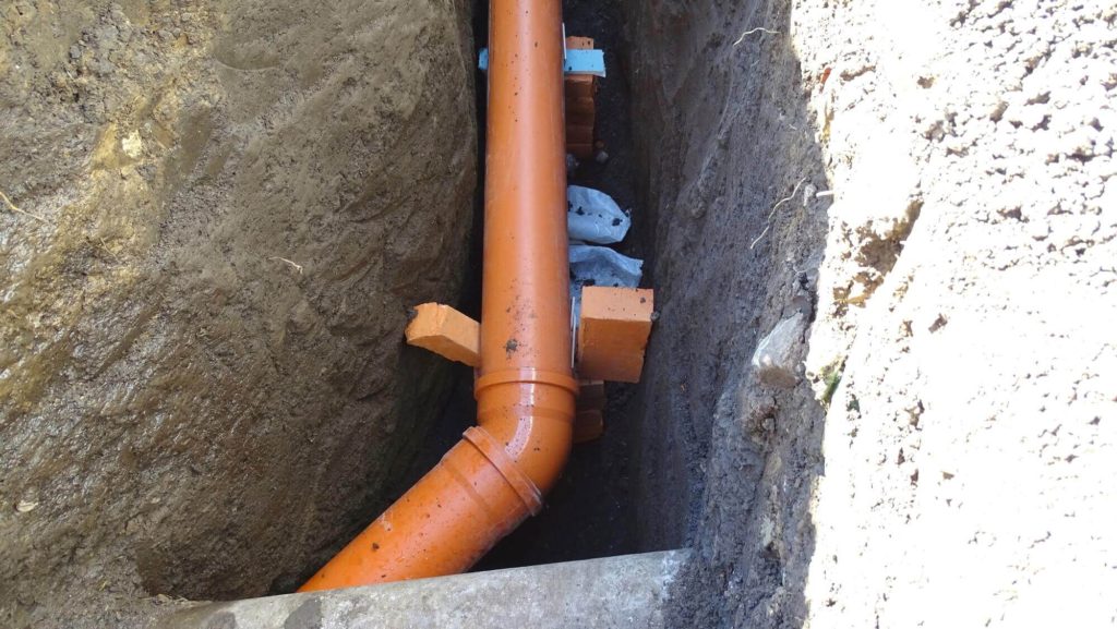 Монтаж канализации, канализационный канал частный дом Саратов