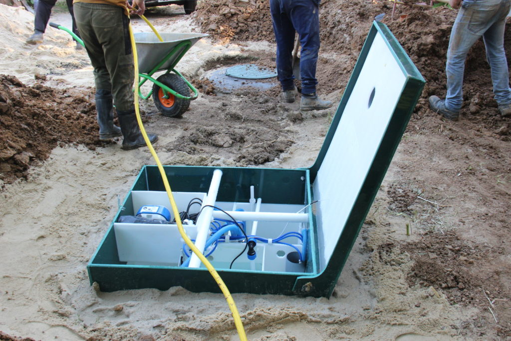 Установка септика на земельном участке Саратов